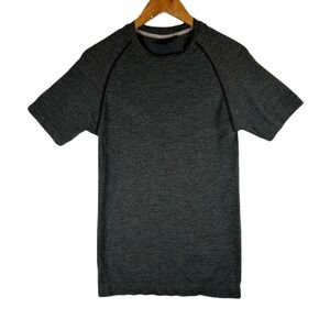 Alphalete Men's Heathered Charcoal Short Sleeve Athletic T-Shirt Size S